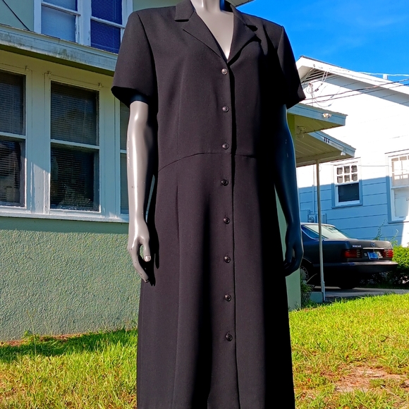 LIZ CLAIBORNE DRESSES LADIES VINTAGE (8) BUTTON CLOSURE LUXURY MAXI DRESS - Picture 4 of 16